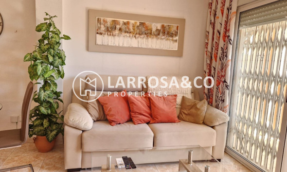 Resale - Apartment - Torrevieja - Playa del cura