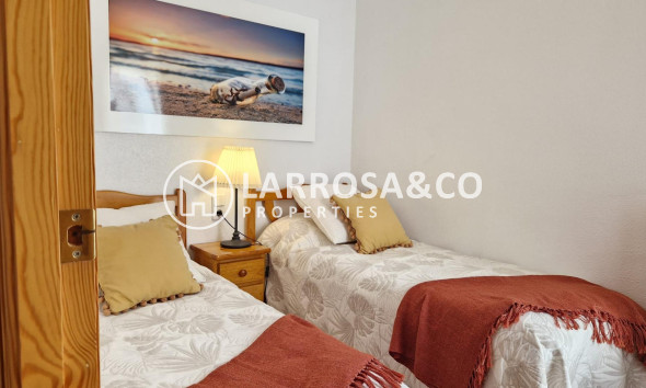 Reventa - Apartamento - Torrevieja - Playa del cura