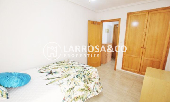 Resale - Apartment - Guardamar del Segura - Calle cartagena