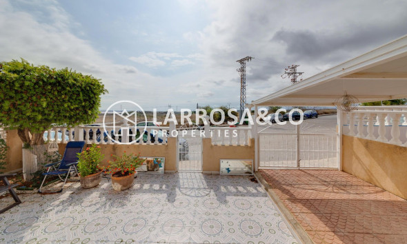 Resale - Detached House/Villa - San Miguel de Salinas - Pueblo