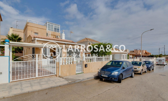 Resale - Detached House/Villa - San Miguel de Salinas - Pueblo