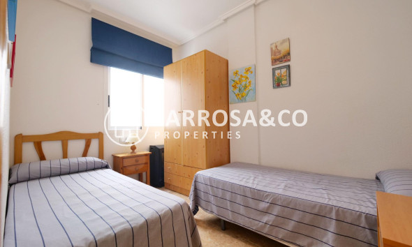 Herverkoop - Apartment - Torrevieja - Los Locos Beach