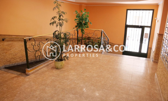 Herverkoop - Apartment - Torrevieja - Los Locos Beach