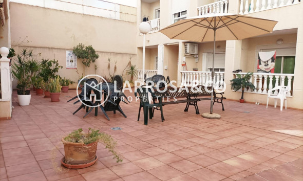 Herverkoop - Apartment - Torrevieja - Los Locos Beach