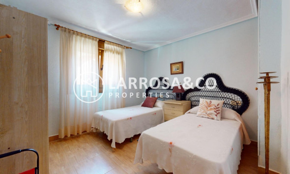 Resale - Semi-detached house - Pilar de la Horadada - La Torre de la Horadada