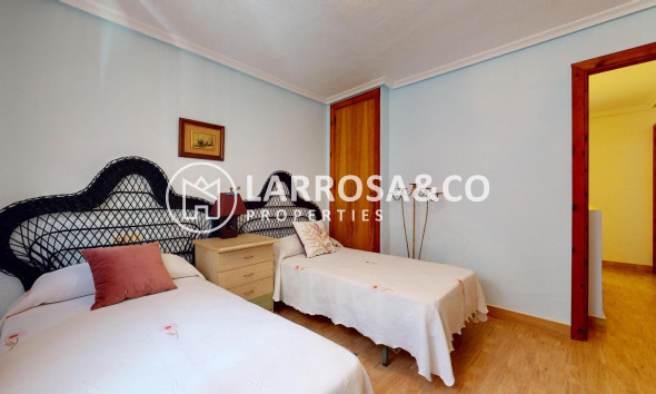 Resale - Semi-detached house - Pilar de la Horadada - La Torre de la Horadada