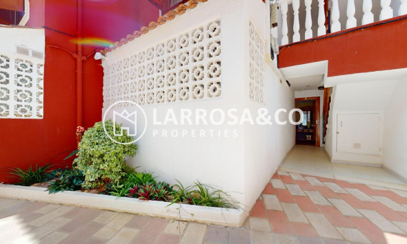 Resale - Semi-detached house - Pilar de la Horadada - La Torre de la Horadada