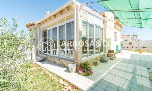 Reventa - Chalet - Orihuela costa - Playa Flamenca