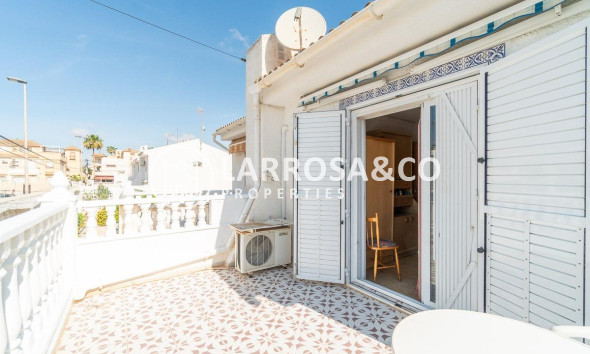 Resale - Bungalow - Torrevieja - Los Frutales