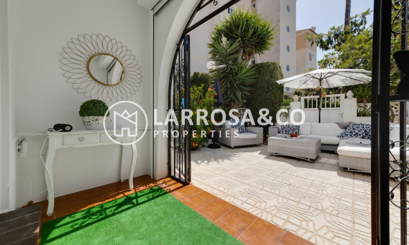 Resale - Semi-detached house - Torrevieja - Calas blanca