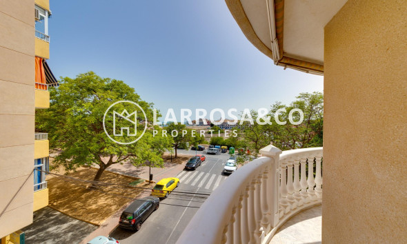 Herverkoop - Apartment - Torrevieja - Acequion