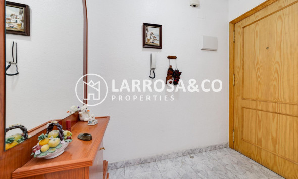 Herverkoop - Apartment - Torrevieja - Acequion