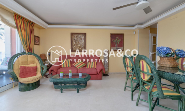 Resale - Apartment - Torrevieja - Playa del cura