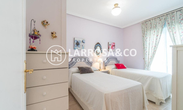 Herverkoop - Apartment - Orihuela costa - La Zenia