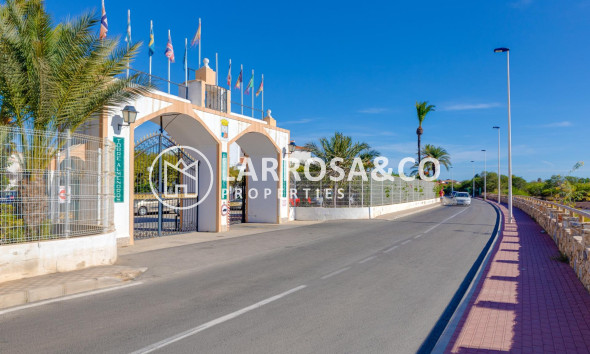 Herverkoop - Villa - Torrevieja - La siesta