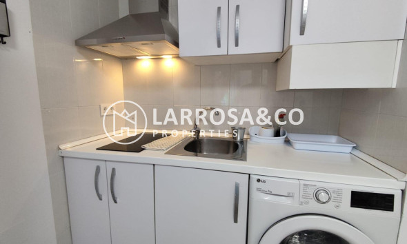 Resale - Apartment - Torrevieja - Centro