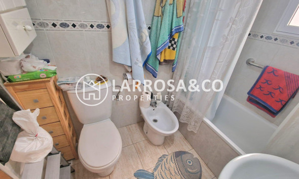 Resale - Apartment - Torrevieja - Centro