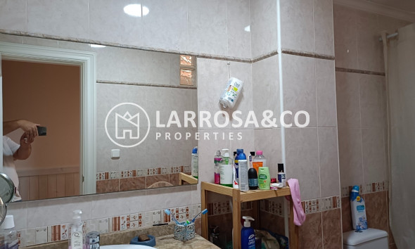 Herverkoop - Apartment - Elche