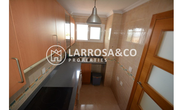 Resale - Apartment - Guardamar del Segura - SUP 7