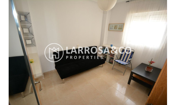 Resale - Apartment - Guardamar del Segura - SUP 7