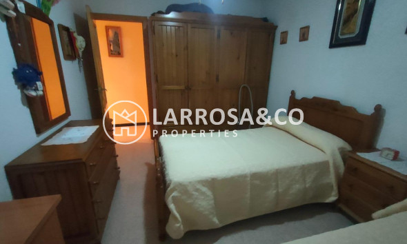 Resale - Apartment - Torrevieja - Playa del cura