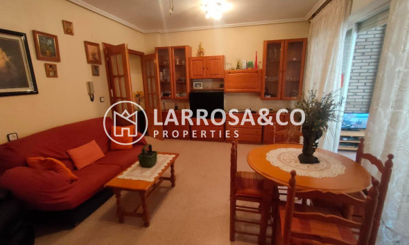 Resale - Apartment - Torrevieja - Playa del cura