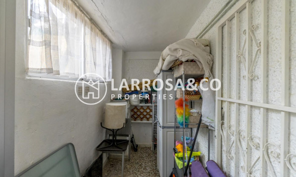 Resale - Semi-detached house - Torrevieja - Los Altos