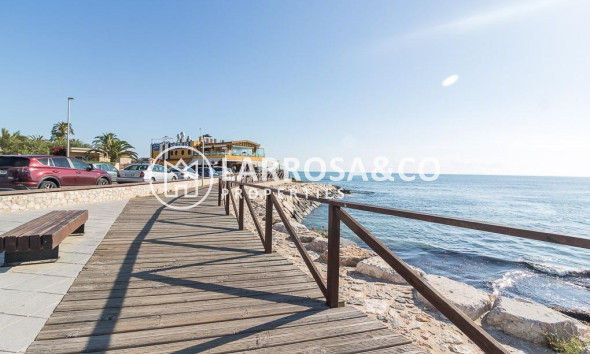 Reventa - Chalet - Orihuela costa - La Zenia