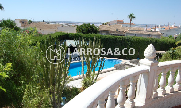 Reventa - Chalet - Torrevieja - San luis