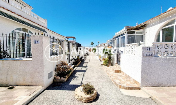 Resale - Bungalow - Torrevieja - San luis