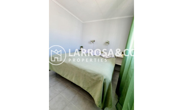 Resale - Bungalow - Torrevieja - San luis