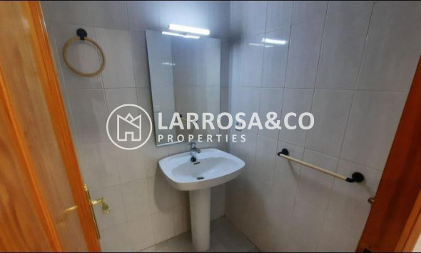 Resale - Apartment - Torrevieja - La Mata