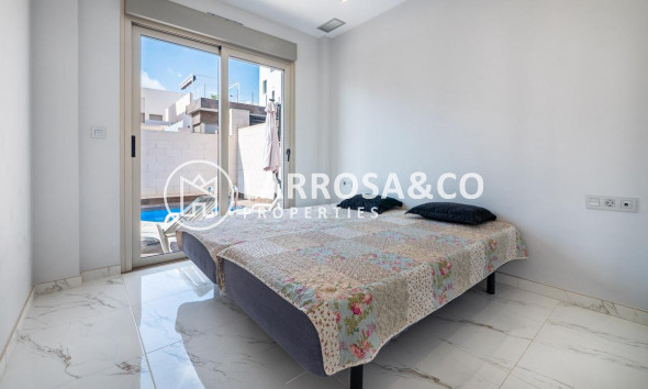 A Vendre - Villa - Orihuela costa - PAU 26