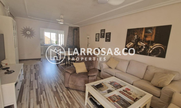 Resale - Detached House/Villa - San Miguel de Salinas - El galán