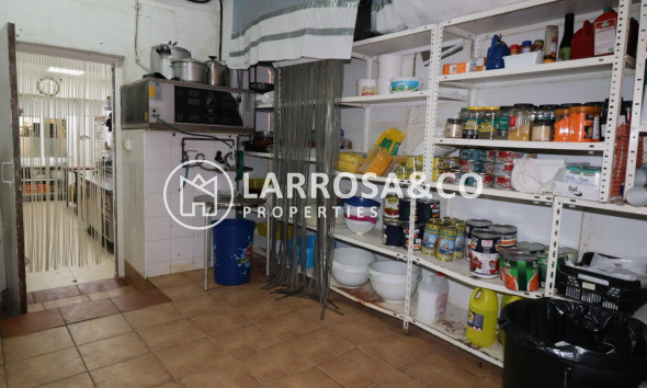 A Vendre - Commercial space - Torrevieja - Playa del cura