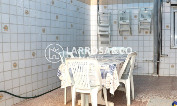 Resale - Ground floor apartment - Torrevieja - Playa del cura