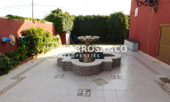 A Vendre - Villa - Torrevieja - Nueva Torrevieja