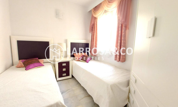 Herverkoop - Apartment - Torrevieja - Aldea del mar