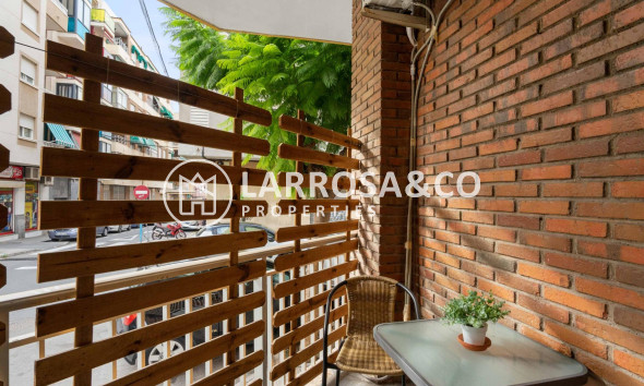 Resale - Apartment - Torrevieja - Playa del cura