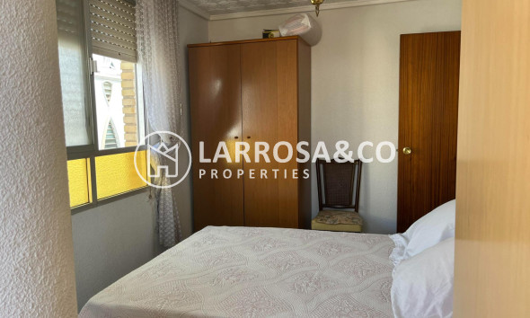 Herverkoop - Apartment - Torrevieja - Paseo maritimo