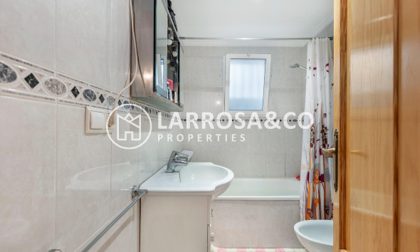 Herverkoop - Apartment - Torrevieja - El molino