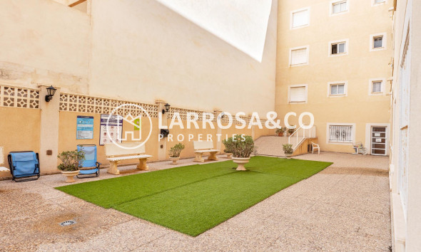 Herverkoop - Apartment - Torrevieja - El molino