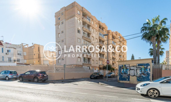 A Vendre - Apartment - Torrevieja - Nueva Torrevieja