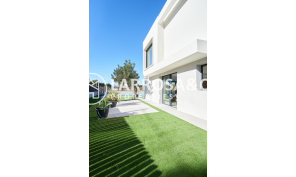 Nouvelle Construction - Villa - San Juan Alicante - La Font