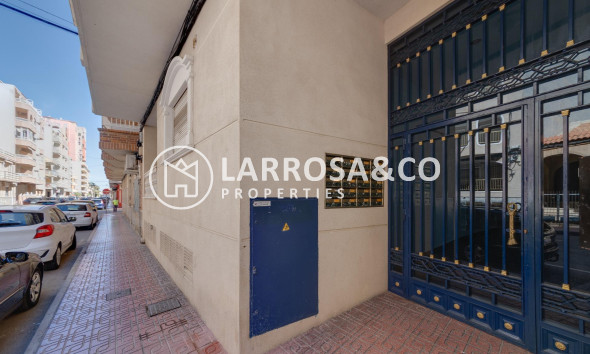 Herverkoop - Duplex - Torrevieja - Los Locos Beach