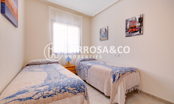 Resale - Bungalow - Torrevieja - Torrejón