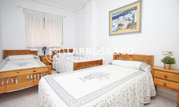 Reventa - Apartamento - Torrevieja - Playa del cura