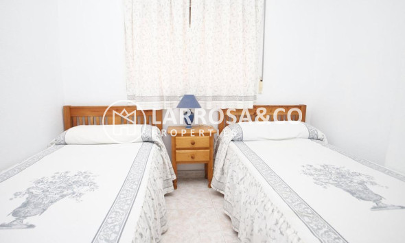 Reventa - Apartamento - Torrevieja - Playa del cura