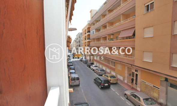 Reventa - Apartamento - Torrevieja - Playa del cura