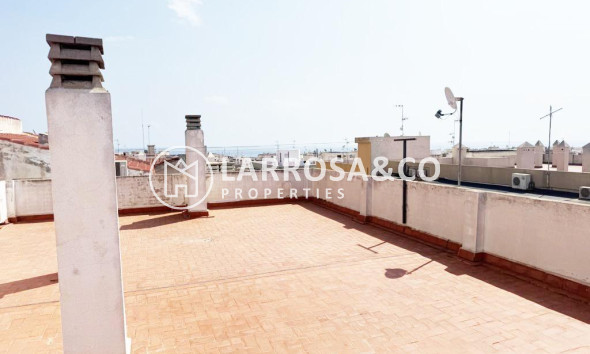 Resale - Apartment - Torrevieja - Playa del cura